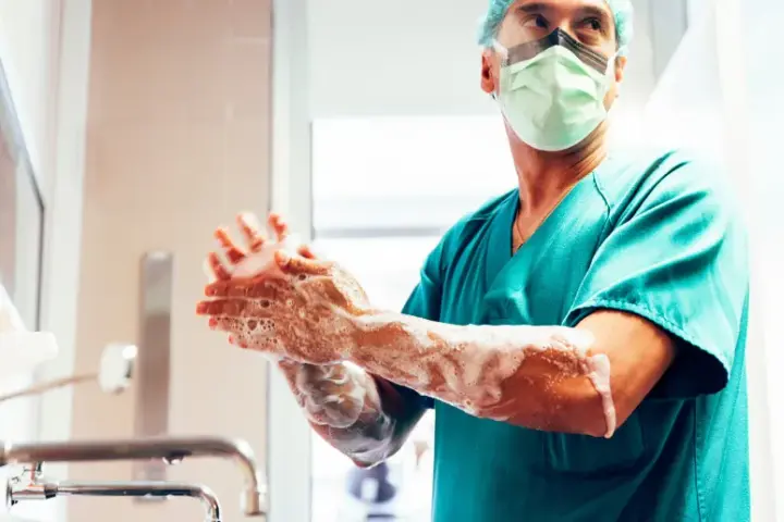 Dentysta prywatnie: Ile zarabia na rękę? Mity vs. Fakty