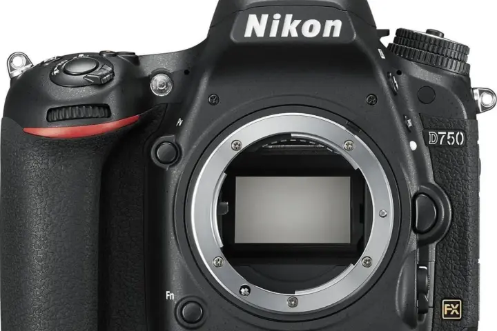 Media Markt lustrzanka Nikon D750 - poznaj jej wyjątkowe możliwości