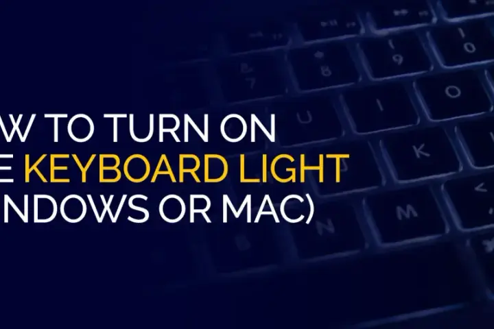 Podświetlana klawiatura laptopa z tekstem "HOW TO TURN ON THE KEYBOARD LIGHT (WINDOWS OR MAC)".