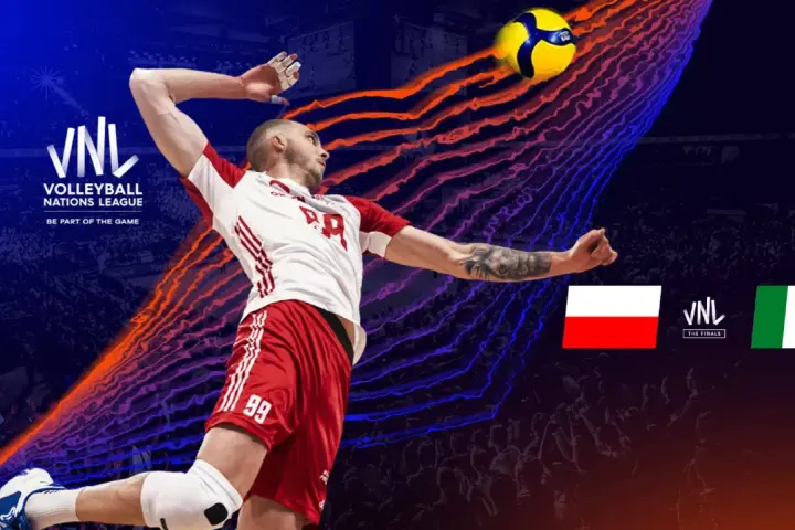 Siatkarz w skoku do ataku podczas turnieju finałowego Ligi Narodów. Polska kontra Włochy.