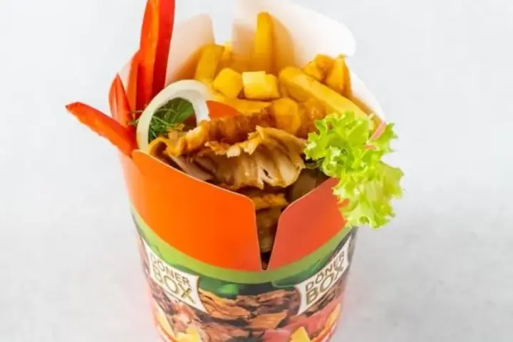 Kebab box: Ile ma kalorii i jak go odchudzić?