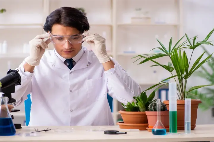 Kariera po biologii: 7 ścieżek, które musisz znać!