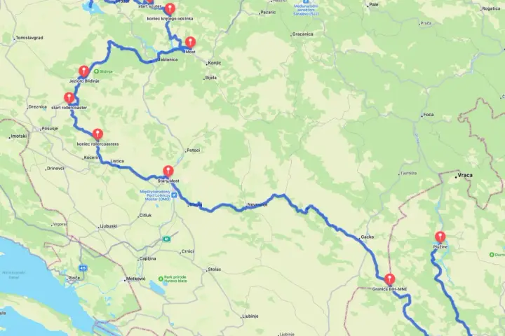 Trasa motocyklem przez Bałkany: od Jeziora Blidinje, przez Mostar, Gacko, aż do Plužine. Niezapomniana podróż!