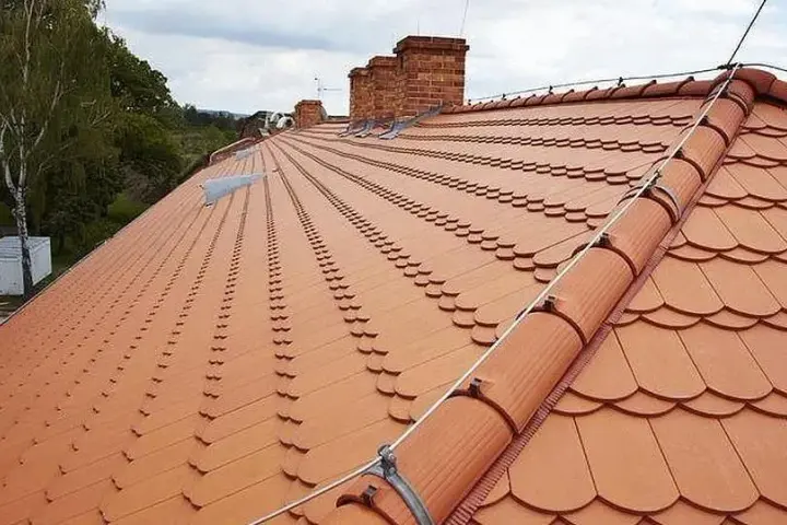 Ile waży Tesla Y? Zaskakujące różnice w wagach modeli i ich wpływ