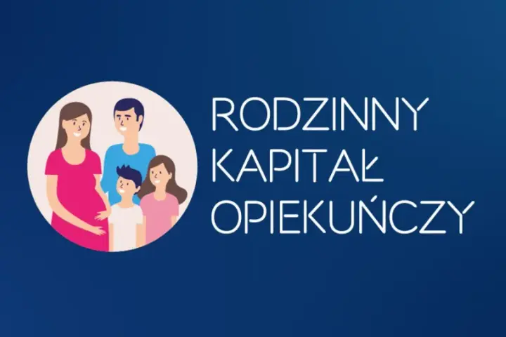 Rodzinny kapitał opiekuńczy: uśmiechnięta rodzina z ciężarną mamą, tatą i dwójką dzieci.