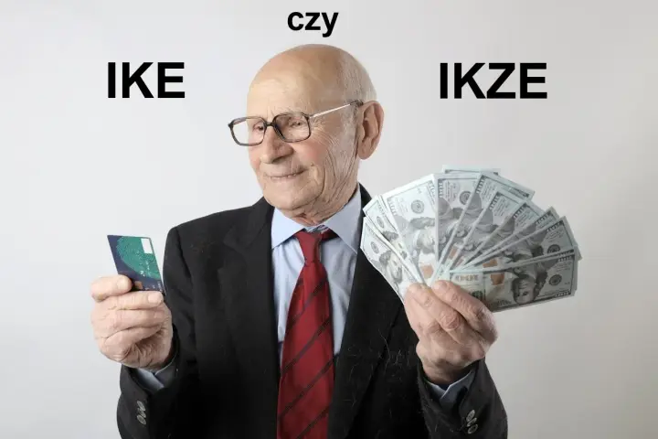 Starszy pan z kartą i plikiem banknotów, zastanawia się: IKE czy IKZE?