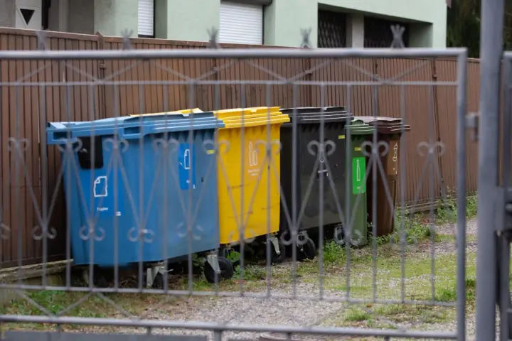 Gdzie wyrzucić styropian po lodówce, aby uniknąć problemów z recyklingiem