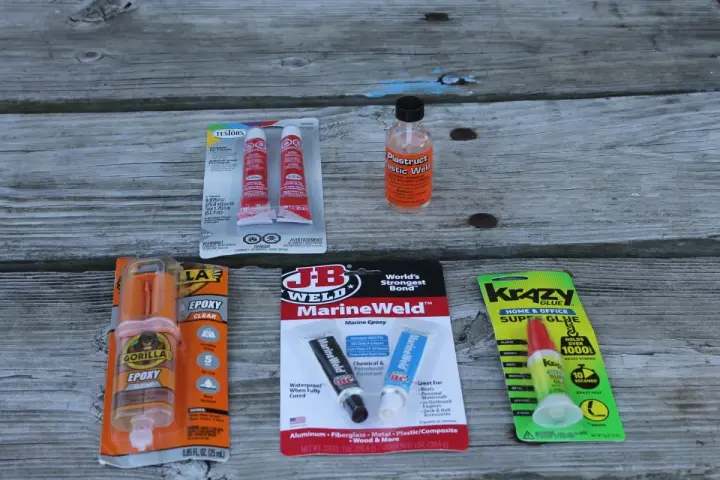 Various glues and epoxies, including Gorilla Epoxy and Krazy Glue, are displayed, suggesting a search for the best super glue for PLA projects.