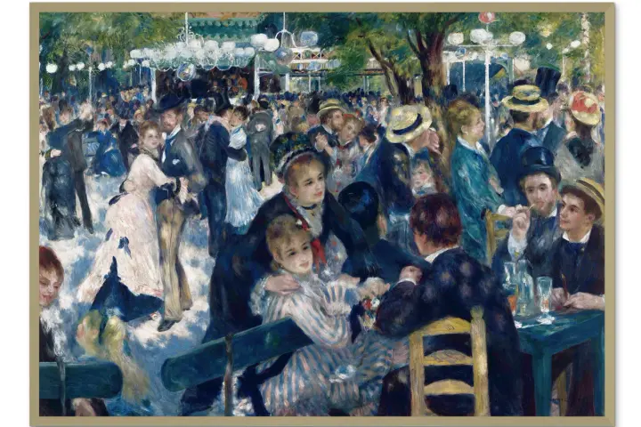 Tłum ludzi bawi się na świeżym powietrzu, tańcząc i siedząc przy stolikach. Widać radosną atmosferę balu w Moulin de la Galette.