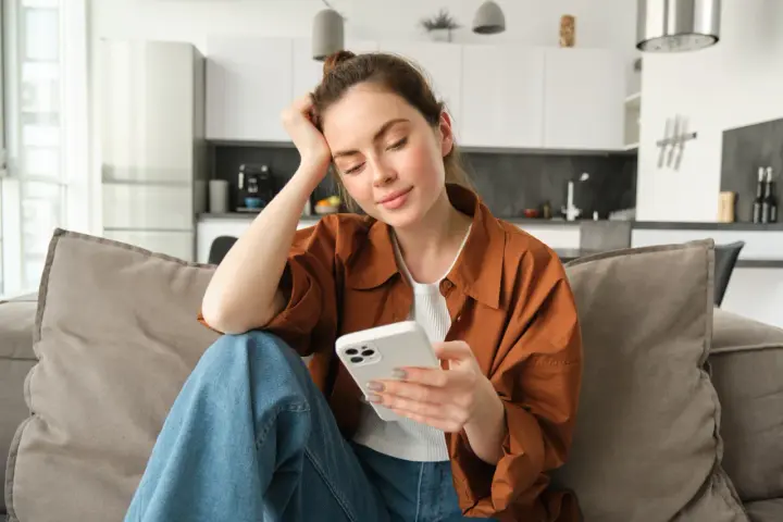 Jak aplikacje mobilne mogą wspierać codzienne samopoczucie?