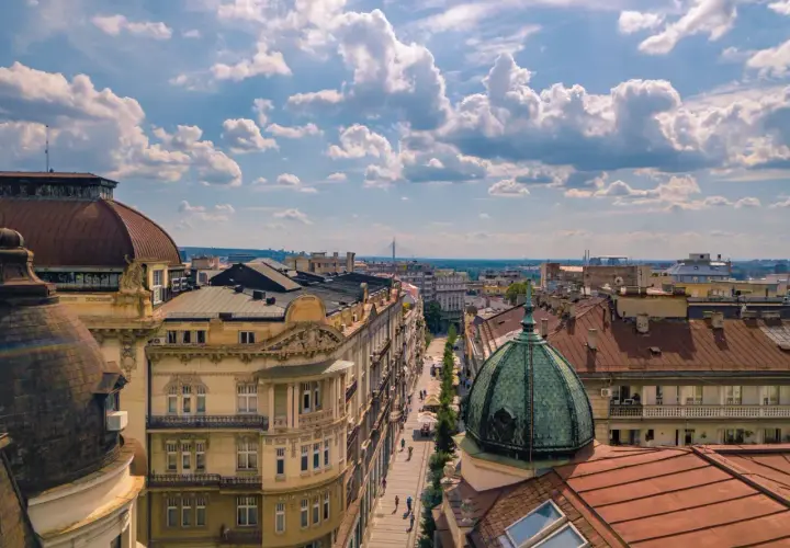 Gdzie szukać noclegu, aby nie przepłacać i znaleźć najlepsze oferty