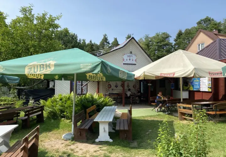 Gdzie zjeść kartacze? Odkryj najlepsze miejsca w Suwałkach i Mazurach