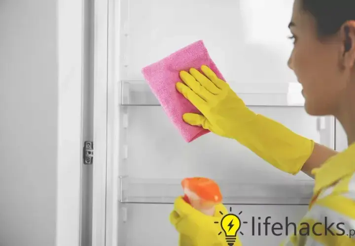 Jak skutecznie umyć lodówkę? Czystość, świeżość i oszczędność!