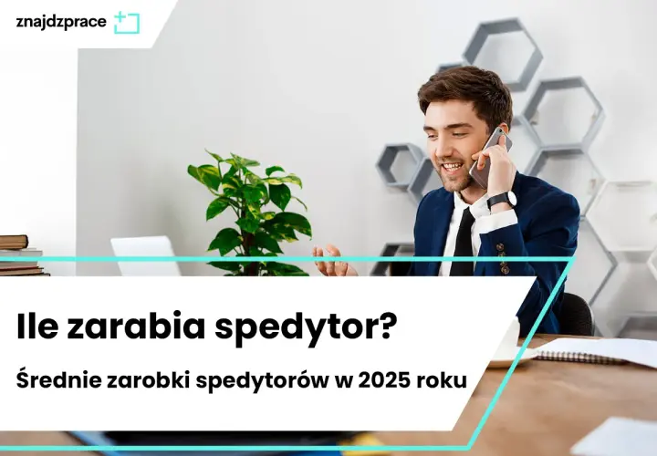 Uśmiechnięty mężczyzna w garniturze rozmawia przez telefon w nowoczesnym biurze.