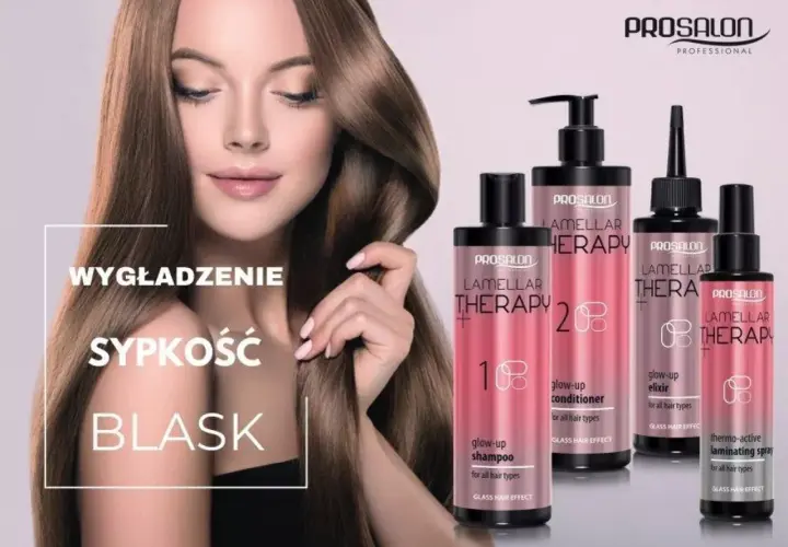 Kobieta z lśniącymi włosami i serią kosmetyków Prosalon Lamellar Therapy. Dowiedz się, co to woda lamelarna i jak działa.
