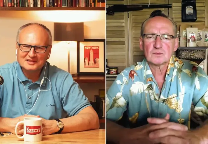 Dwóch mężczyzn w okularach, jeden w niebieskiej koszulce polo, drugi w hawajskiej.
