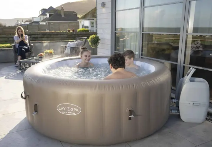 Bestway Lay-Z-Spa Palm Springs: Recenzja, Opinie i Porady