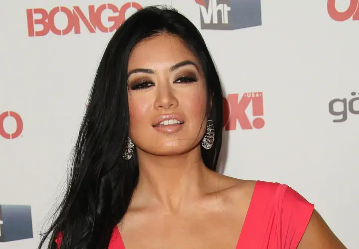 Kim Lee: Gwiazda Bling Empire, DJ, modelka. Jak podbiła świat?