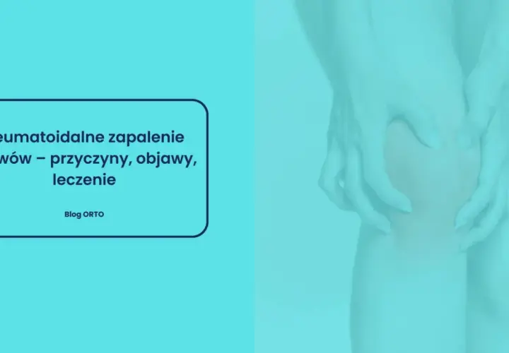 Dłonie uciskają kolano, sugerując ból związany z reumatoidalnym zapaleniem stawów.