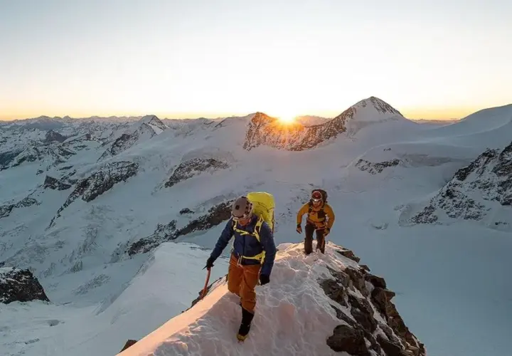 Jak się ubrać na szlak górski, by uniknąć dyskomfortu i przegrzania