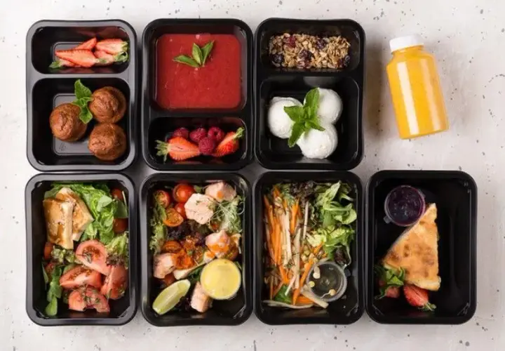 Catering dietetyczny: jak założyć zyskowny biznes? Koszty, Sanepid
