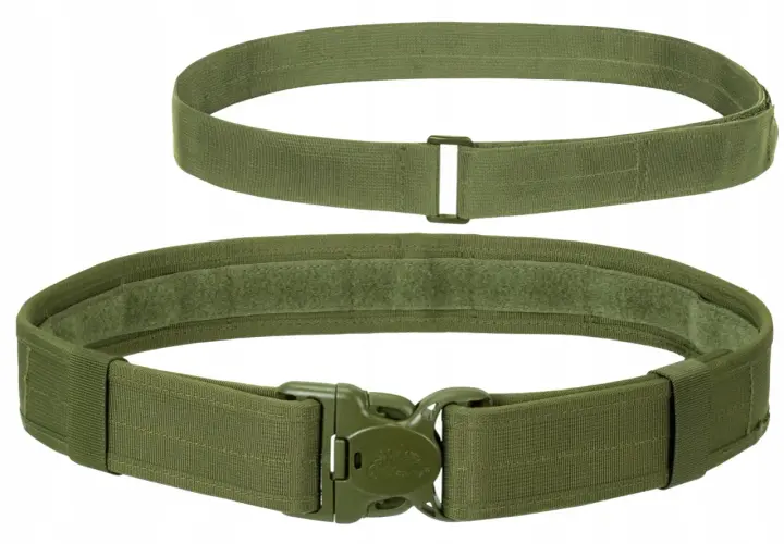 Pas Helikon Defender w kolorze oliwkowym, z solidną klamrą i rzepem. Idealny dla każdego, kto ceni sobie wytrzymałość i funkcjonalność.