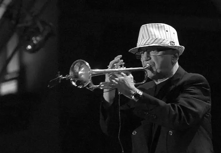 Tomasz trębacz jazzowy: biografia, osiągnięcia i styl gry