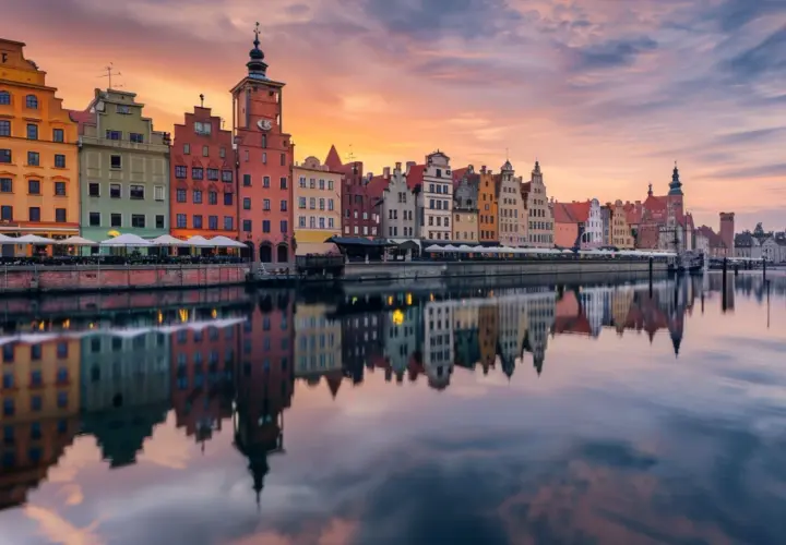 Gdańsk: Co zwiedzić, aby zanurzyć się w atmosferze miasta?