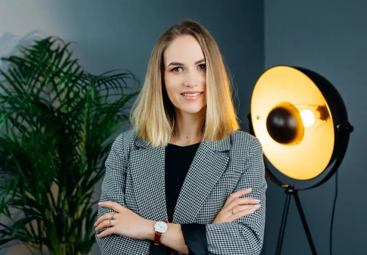 Jak zrobić zdjęcie biznesowe, które wyróżni Cię na rynku pracy