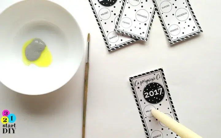 Jak zrobić zdrapkę DIY? Prosty przepis i 5 kreatywnych kroków