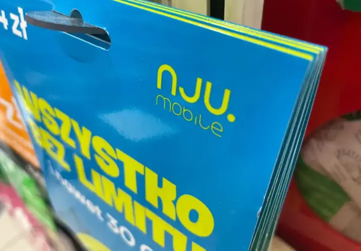 Nju Mobile to sieć oferująca pakiety z nielimitowanymi usługami.