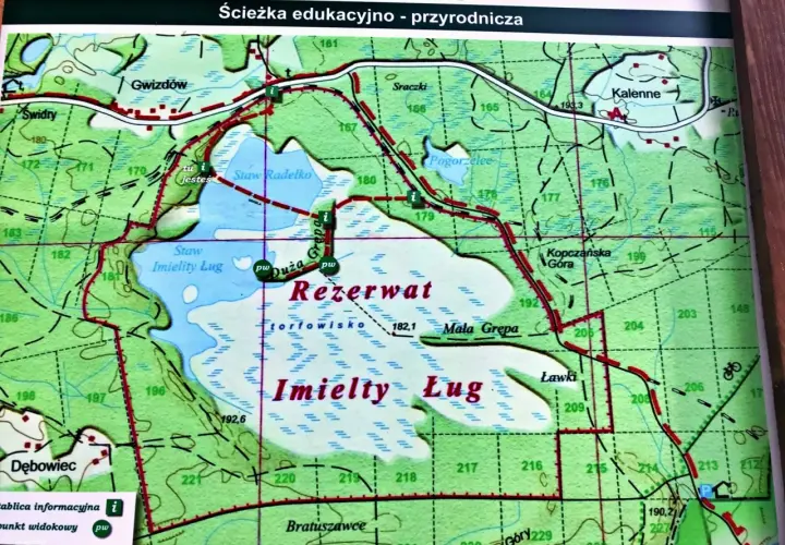 Mapa ścieżki edukacyjnej „Imielty Ług” w lasach janowskich. Atrakcje przyrodnicze, punkty widokowe i miejsca odpoczynku.