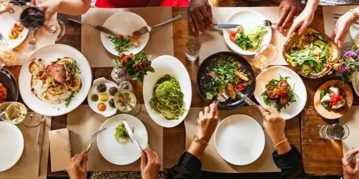 Gdzie zjeść w Rabce Zdroju? Sprawdzone restauracje na każdą okazję