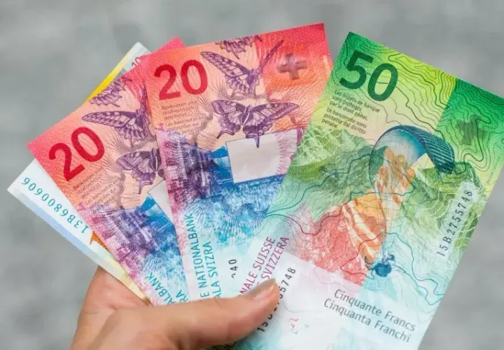Elektryk w Szwajcarii: Ile zarobisz? Zarobki, koszty, formalności