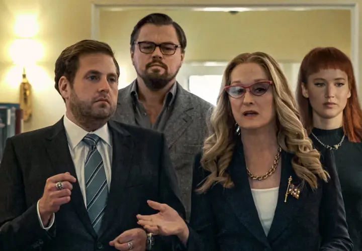 Nie patrz w górę obsada: Jonah Hill, Leonardo DiCaprio, Meryl Streep i Jennifer Lawrence w filmie o katastrofie.