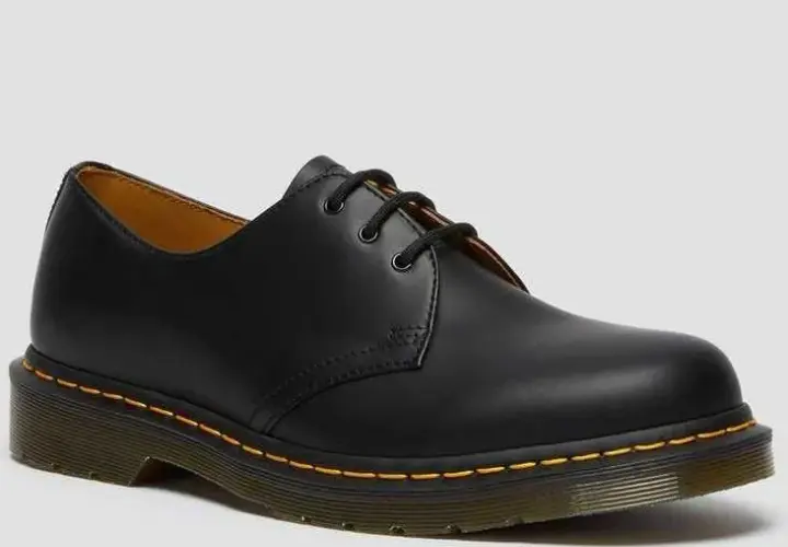 Dr. Martens: Guía definitiva para un estilo auténtico y duradero
