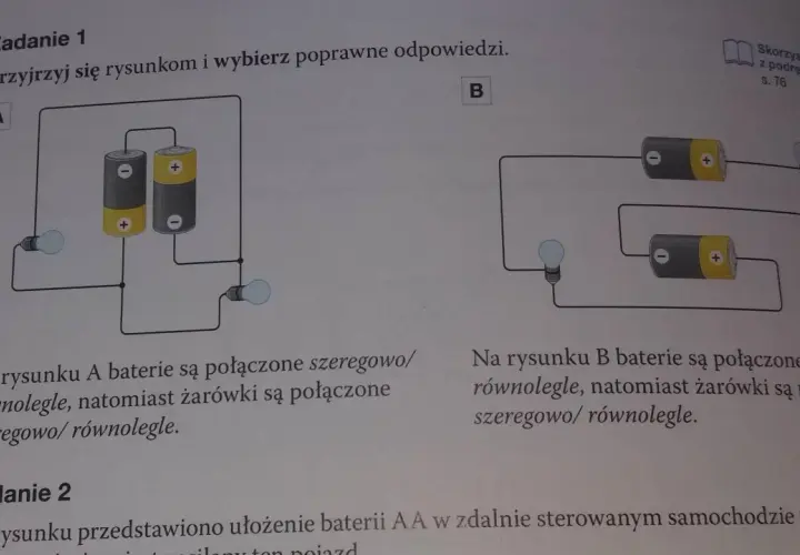 Rysunek A pokazuje połączenie równoległe baterii i szeregowe żarówek. Rysunek B ilustruje połączenie szeregowe baterii i równoległe żarówek.