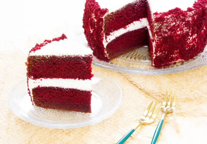 Najlepszy przepis na red velvet ciasto – prosto i pysznie w domu