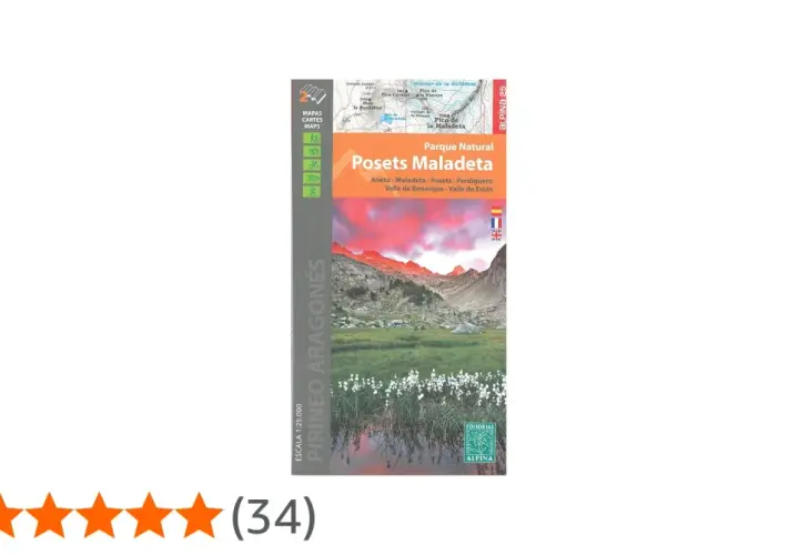 Mapa del Parque Natural Posets Maladeta, con paisaje de montaña al atardecer y flores en primer plano.