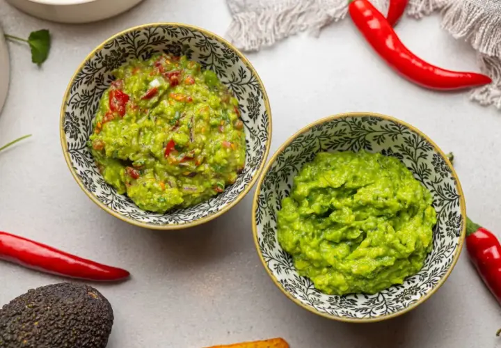 Jak zrobić guacamole z pomidorem – prosty przepis na pyszną przekąskę