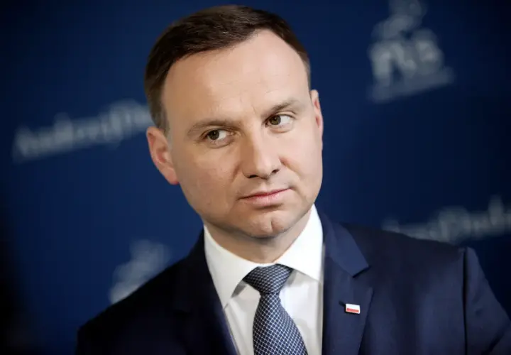 Kadencja prezydenta ile trwa? Poznaj ważne fakty o prezydenturze