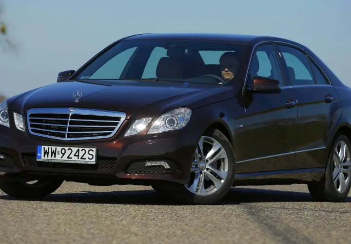 Mercedes W212 jaki silnik benzynowy - poznaj najlepsze opcje i osiągi