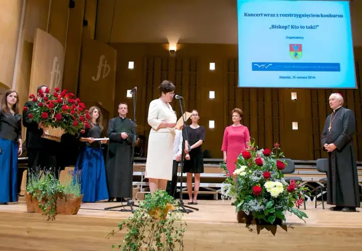 Kim jest biskup? Definicja, rola i znaczenie w Kościele katolickim