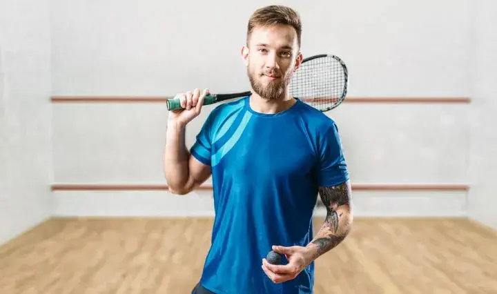Squash Ochota - idealne miejsce na grę i relaks w Warszawie