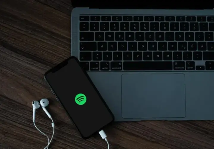 Jak nagrać podcast na Spotify i uniknąć najczęstszych błędów