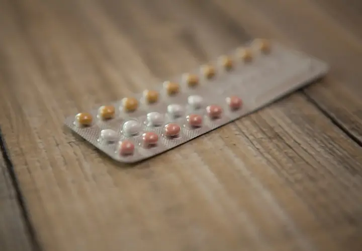 Czy branie tabletek antykoncepcyjnych to grzech? Odkryj prawdę o nauczaniu Kościoła