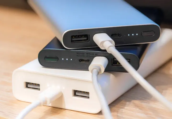 Power bank 4000mAh - poznaj rzeczywistą liczbę możliwych doładowań telefonu