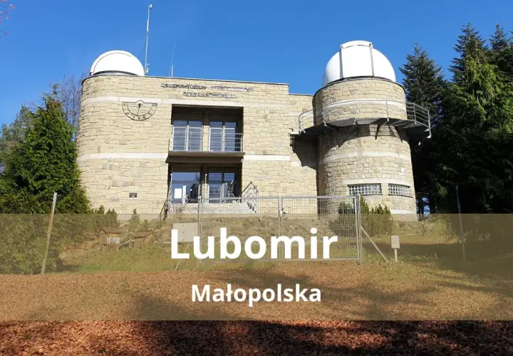 Obserwatorium astronomiczne na szczycie Lubomir w Beskidzie Wyspowym. Piękny dzień na odkrywanie szlaków.