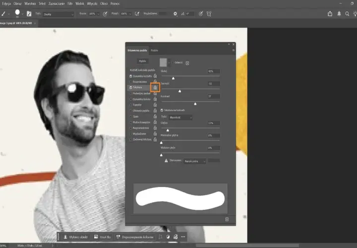Ustawienia pędzla w Photoshopie: tekstura, jak zrobić pędzel w Photoshopie. Widoczny mężczyzna w okularach.