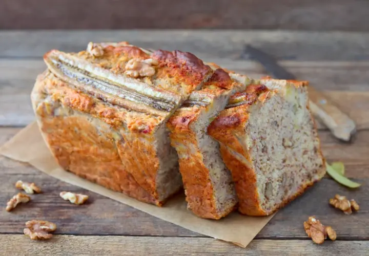 Chlebek bananowy bez jajek: puszysty i bez zakalca. Mój przepis!